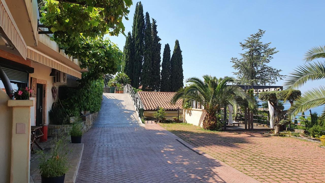 בפורטורוז Studio-Apartments Monfort מראה חיצוני תמונה